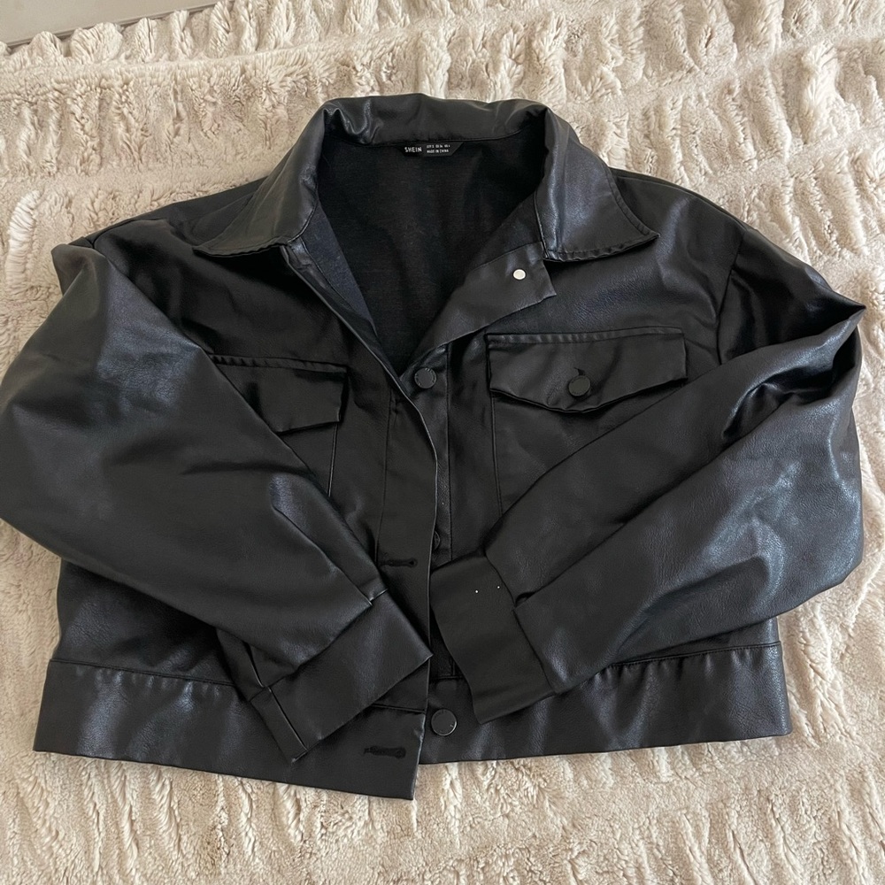 SHEIN Black Leather Jacket